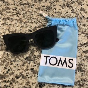 TOMS sunglasses